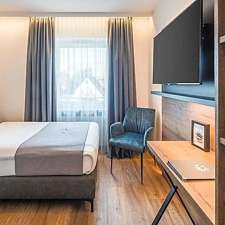 Hotel Sonne 4*