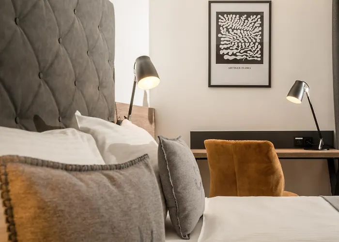 Sonne Hotel