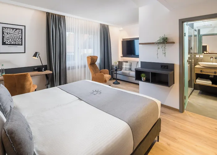 Sonne Hotel Neuendettelsau